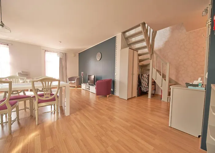 Rose Apartamento Haapsalu